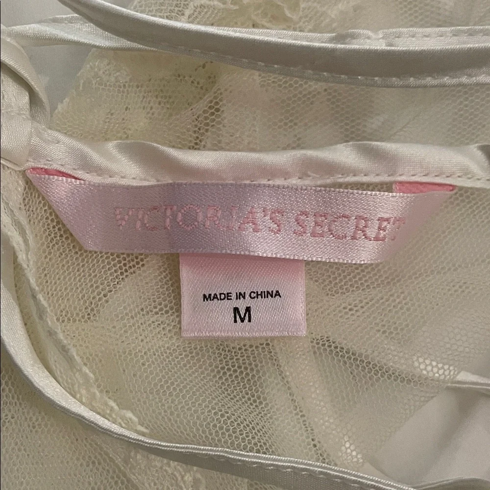 Victoria's Secret Satin Gown Robe Set Womens M/L Bride Lace Elegant - Picture 12 of 16